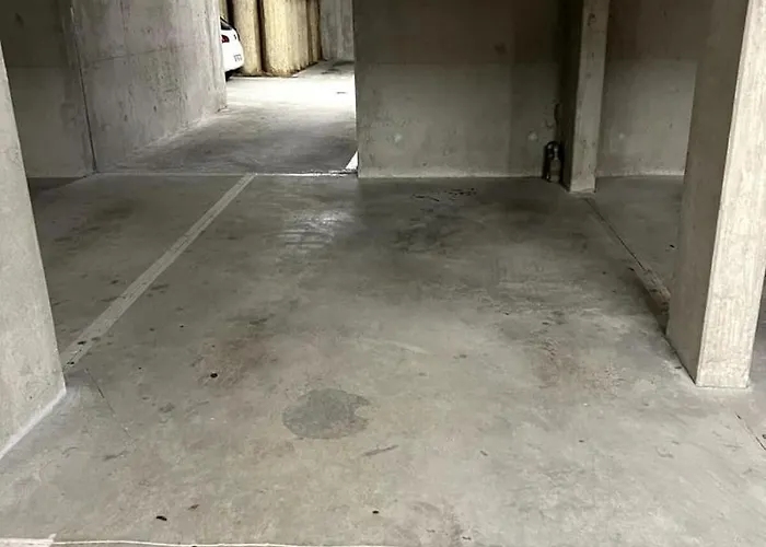 T3 Parking - Cite De L'espace